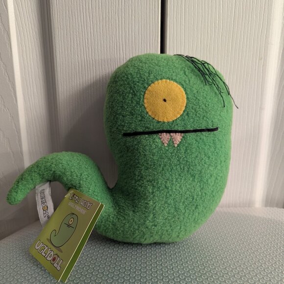Uglyworm Uglydoll 7” Green with black hair. 2004 with Tag - Picture 1 of 6